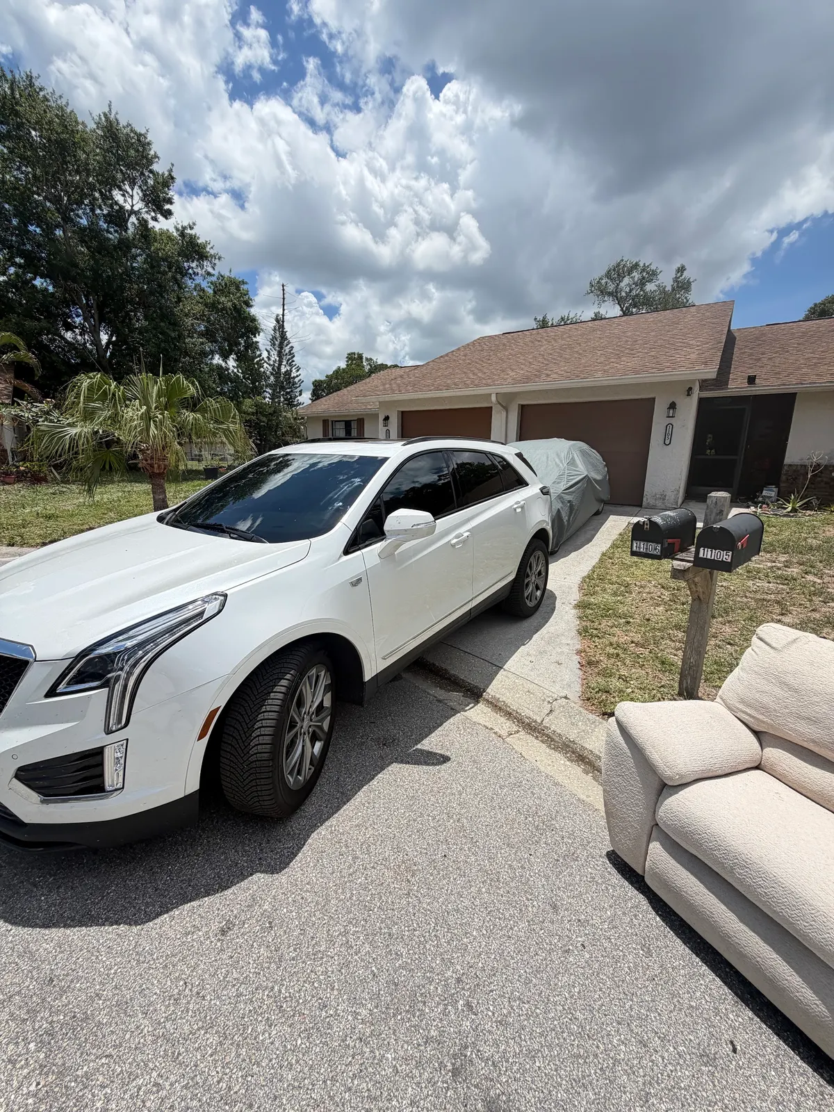 Customer vehicle with professional window tint by Darkmode Window Tint, photo 2