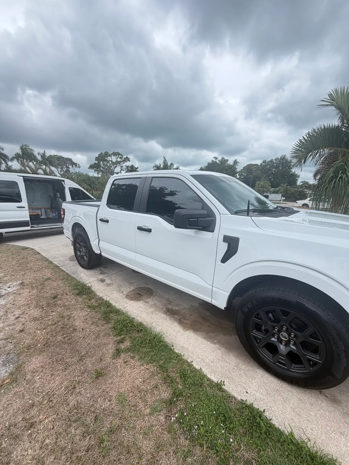 Customer vehicle with professional window tint by Darkmode Window Tint, photo 5